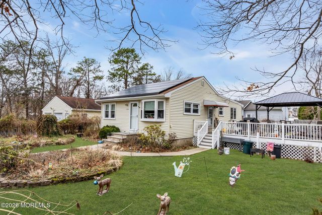 1333 3rd Avenue, Toms River, NJ 08757