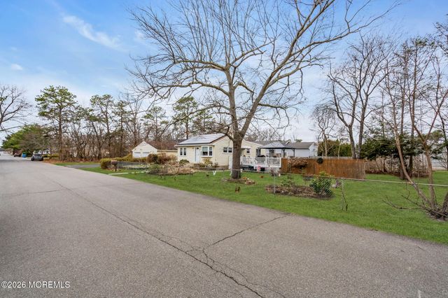 1333 3rd Avenue, Toms River, NJ 08757