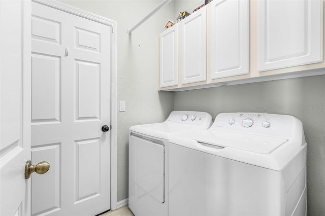 2229 CAPE HEATHER CIRCLE, Cape Coral, FL 33991