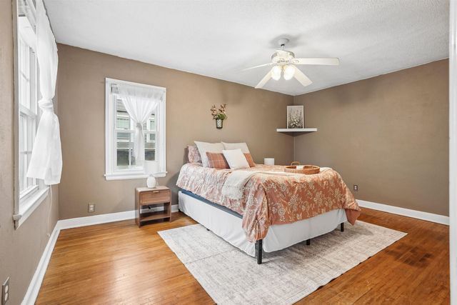 164 Lovejoy Avenue, Waterloo, IA 50701