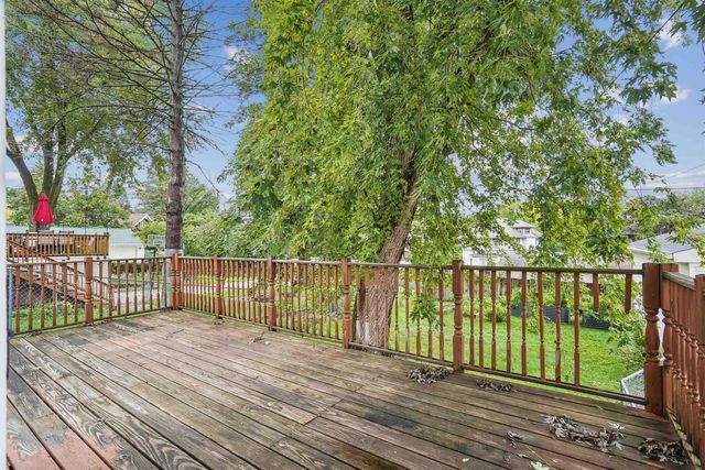 164 Lovejoy Avenue, Waterloo, IA 50701