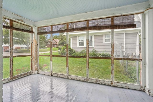 164 Lovejoy Avenue, Waterloo, IA 50701