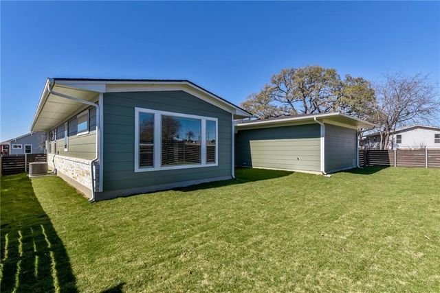 212 Charli CIR, Liberty Hill, TX 78642