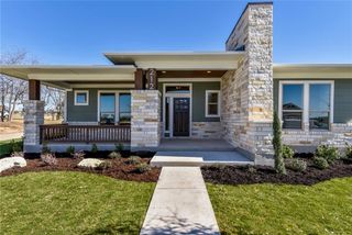 212 Charli CIR, Liberty Hill, TX 78642