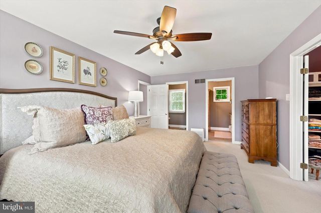 113 WHITNEY DR, Avondale, PA 19311