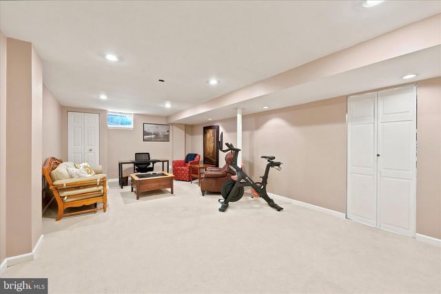 113 WHITNEY DR, Avondale, PA 19311