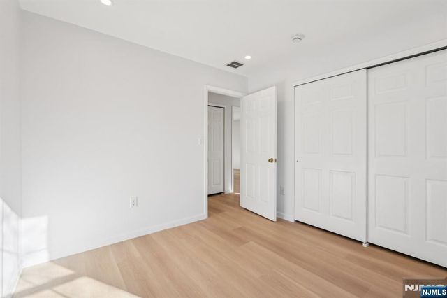 1003 Cumberland Court, Mahwah, NJ 07430