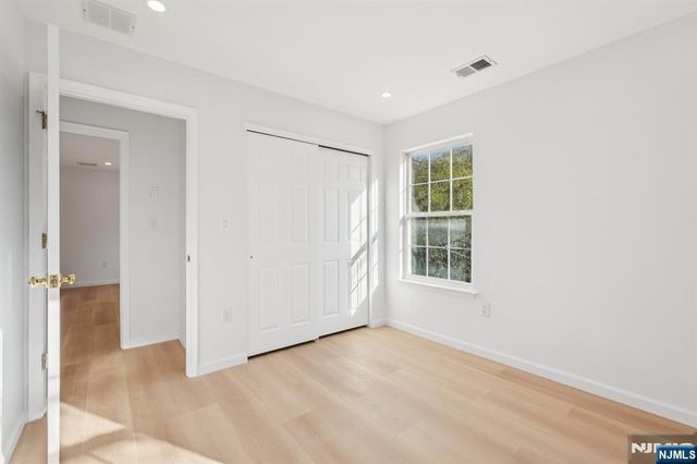 1003 Cumberland Court, Mahwah, NJ 07430