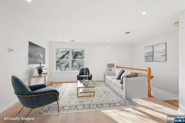 1003 Cumberland Court, Mahwah, NJ 07430