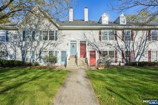 1003 Cumberland Court, Mahwah, NJ 07430