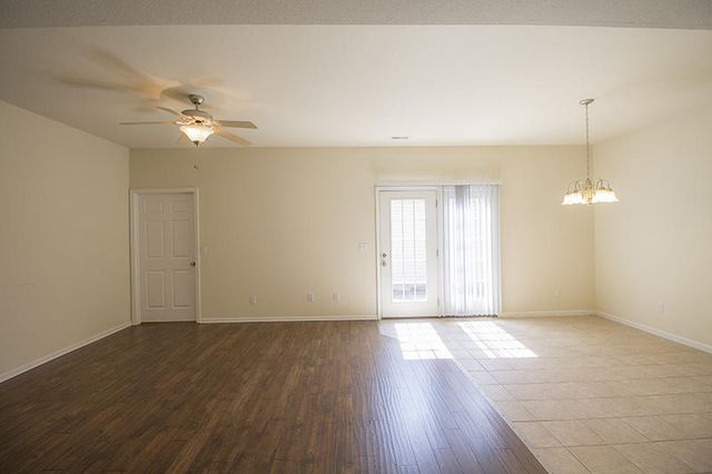 1930 CENTER ST, Columbia, MO 65203