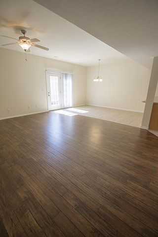 1930 CENTER ST, Columbia, MO 65203