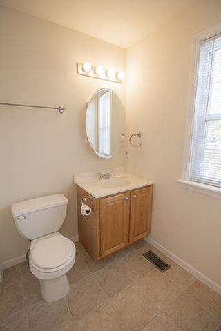 1930 CENTER ST, Columbia, MO 65203