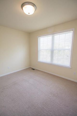 1930 CENTER ST, Columbia, MO 65203