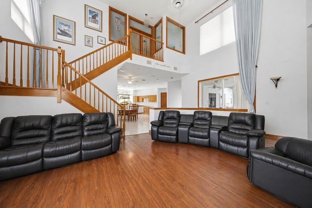 4010 NW 100th Avenue, Coral Springs, FL 33065