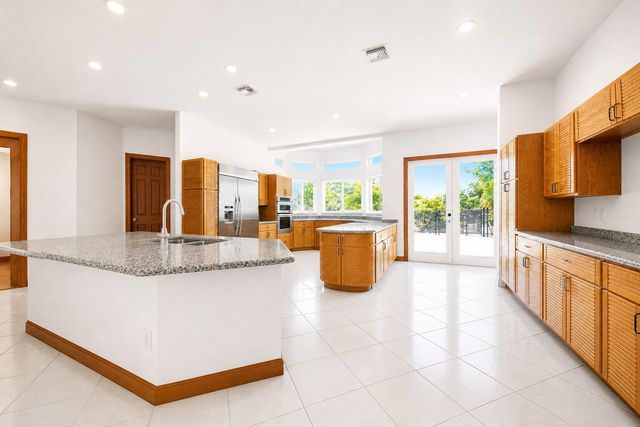 4010 NW 100th Avenue, Coral Springs, FL 33065