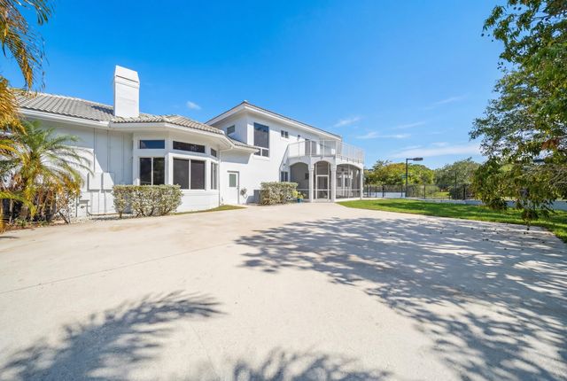4010 NW 100th Avenue, Coral Springs, FL 33065