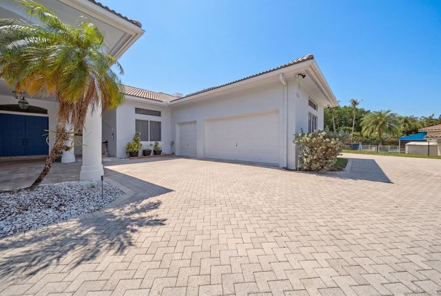 4010 NW 100th Avenue, Coral Springs, FL 33065