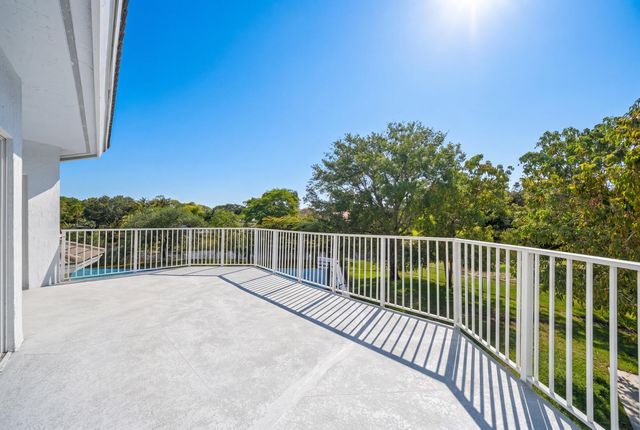 4010 NW 100th Avenue, Coral Springs, FL 33065