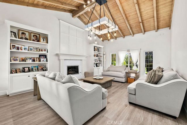 10951 Meads, Orange, CA 92869