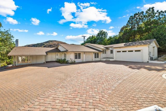 10951 Meads, Orange, CA 92869