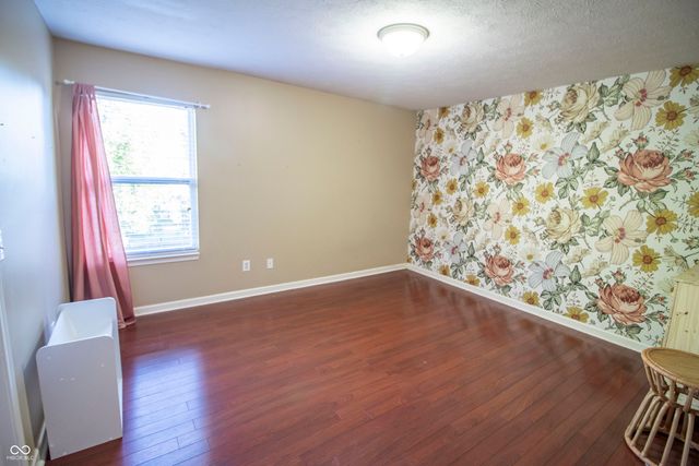 5684 W Woodview Trail, Mccordsville, IN 46055