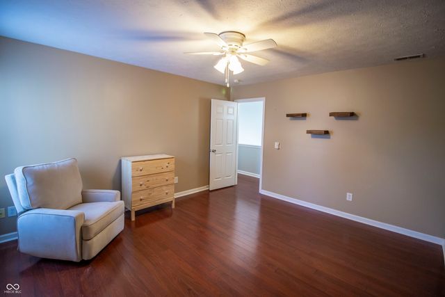 5684 W Woodview Trail, Mccordsville, IN 46055