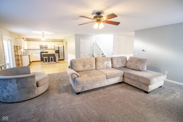 5684 W Woodview Trail, Mccordsville, IN 46055