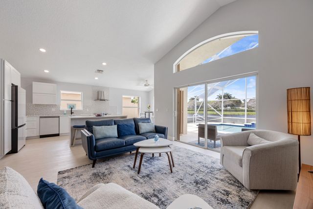 10603 Grande Palladium Way, Boynton Beach, FL 33436