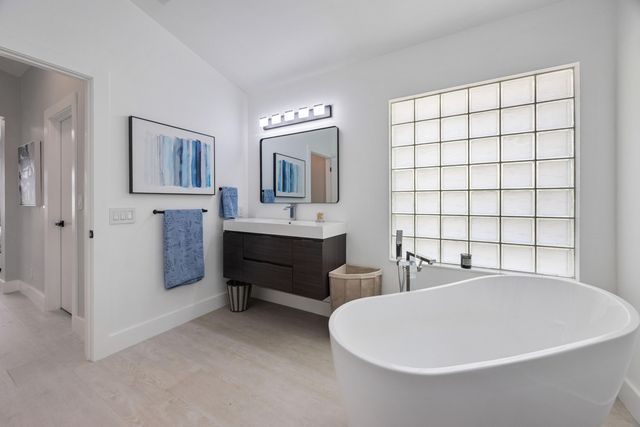 10603 Grande Palladium Way, Boynton Beach, FL 33436