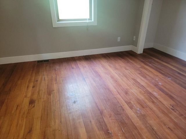 3320 N Sturgeon Road, Midland, MI 48642