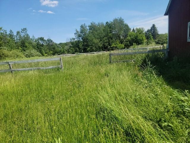 3320 N Sturgeon Road, Midland, MI 48642