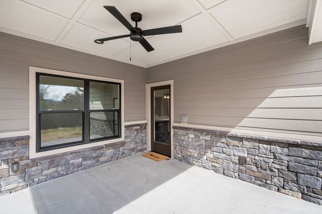 155 Ivy Knob Terrace, Hayesville, NC 28904