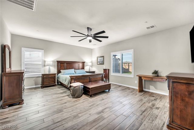 10164 Sweet Holly Place, Las Vegas, NV 89149