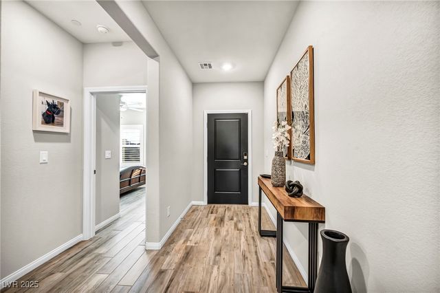 10164 Sweet Holly Place, Las Vegas, NV 89149