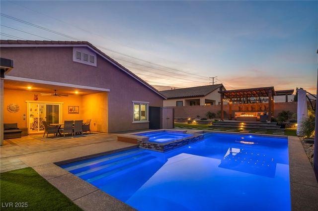 10164 Sweet Holly Place, Las Vegas, NV 89149