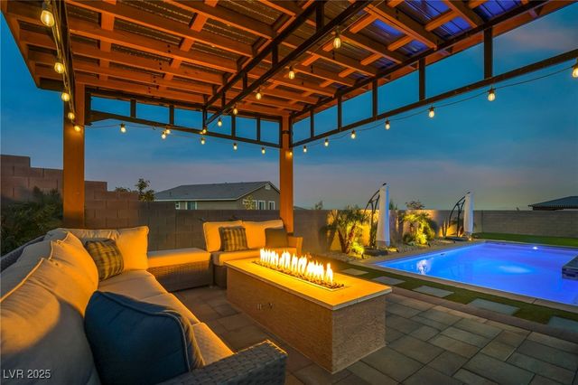 10164 Sweet Holly Place, Las Vegas, NV 89149