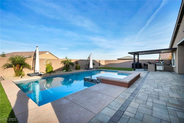 10164 Sweet Holly Place, Las Vegas, NV 89149