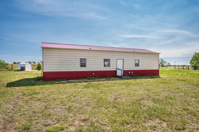 621 Plainview Street, Howardwick, TX 79226