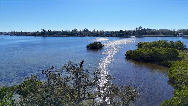 1621 MEMORY LANE, Sarasota, FL 34231