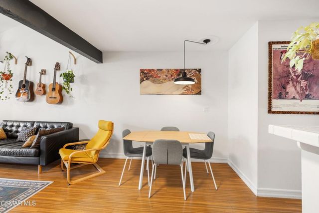 517 Artisan Road, Newbury Park, CA 91320