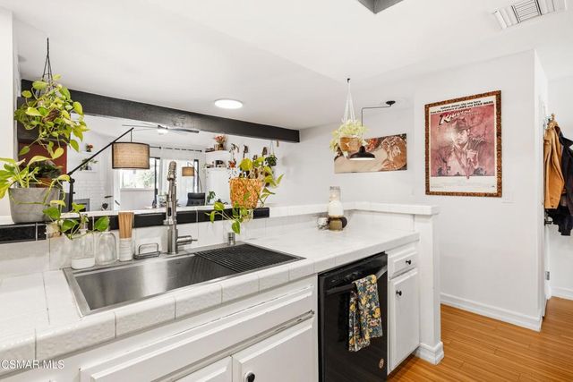 517 Artisan Road, Newbury Park, CA 91320