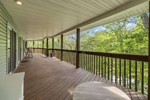 1597 Fisherman Cove Road, London, KY 40741
