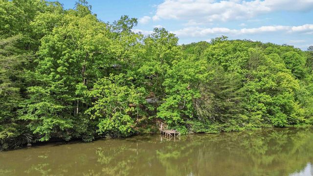 1597 Fisherman Cove Road, London, KY 40741