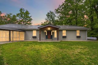1597 Fisherman Cove Road, London, KY 40741