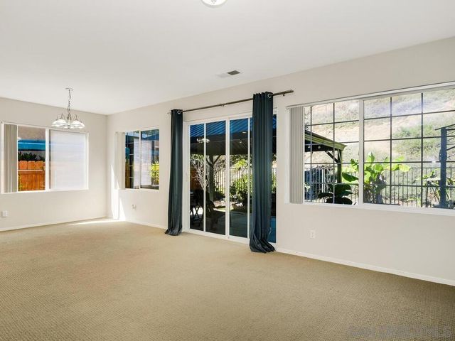 460 Chardonnay Court, San Marcos, CA 92069