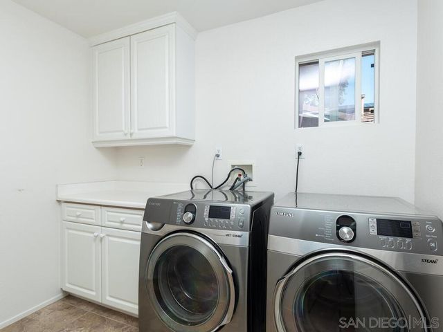 460 Chardonnay Court, San Marcos, CA 92069