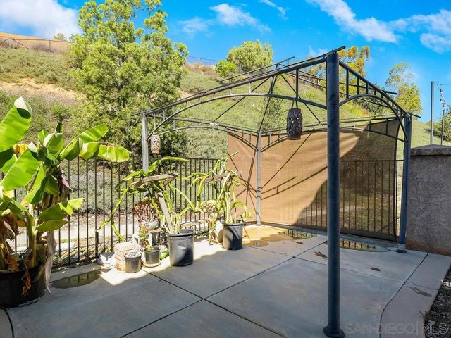 460 Chardonnay Court, San Marcos, CA 92069