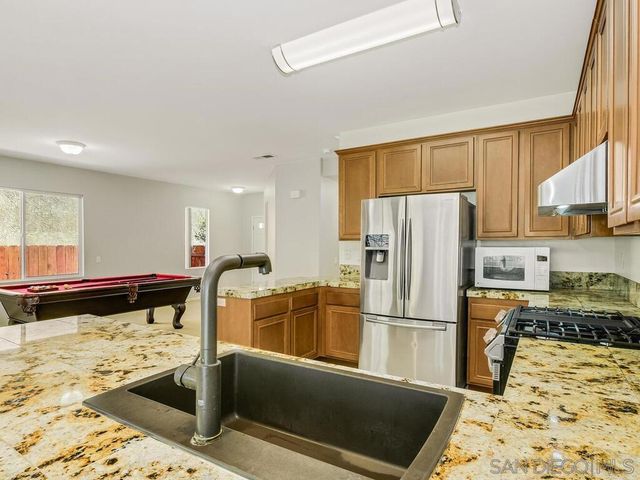 460 Chardonnay Court, San Marcos, CA 92069