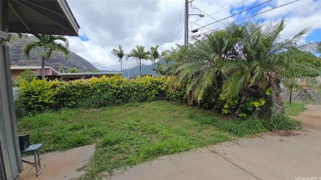 84-737 Manuku Street, Waianae, HI 96792